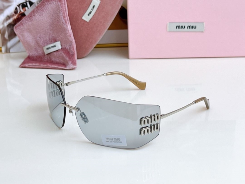 MIU MIU